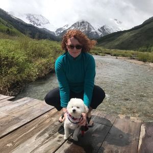 Meet your Posher, Emily